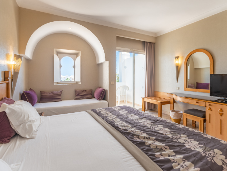 Triple Room